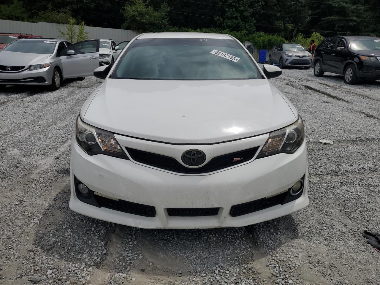 2014 Toyota Camry L - Фото 5