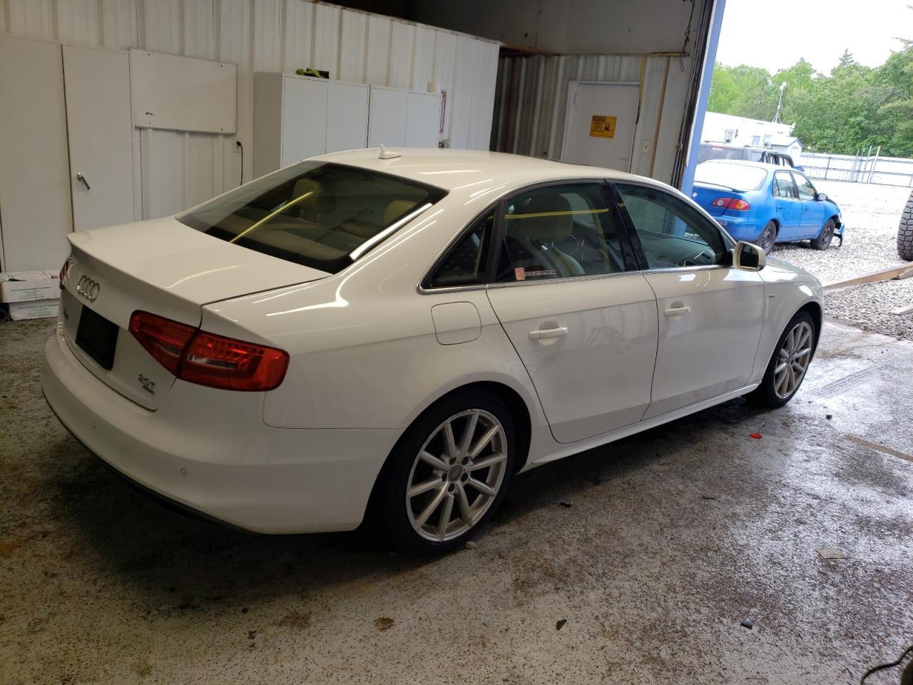 2015 Audi A4 Premium Plus - Image 3