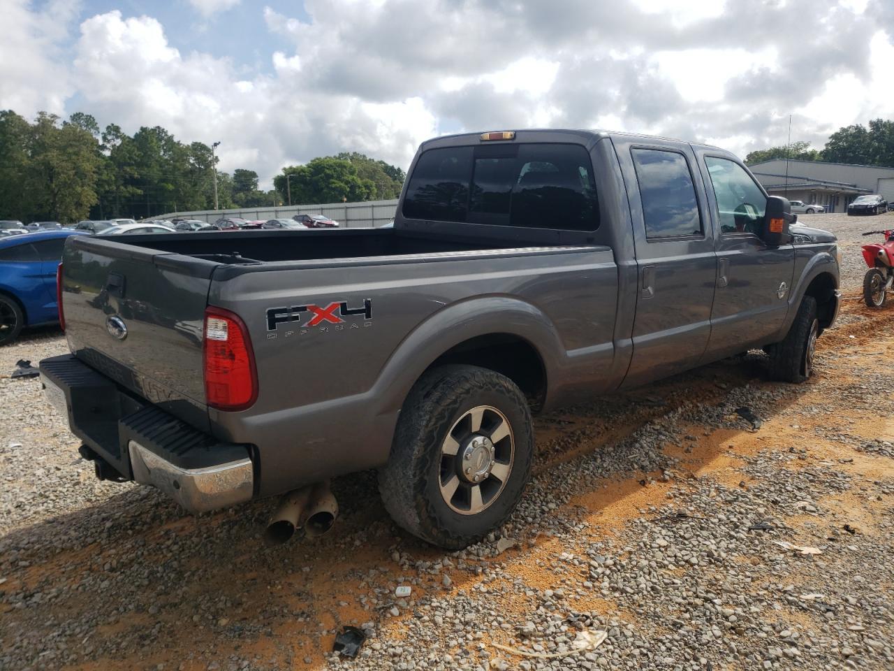 2011 Ford F250 Super Duty - Image 3