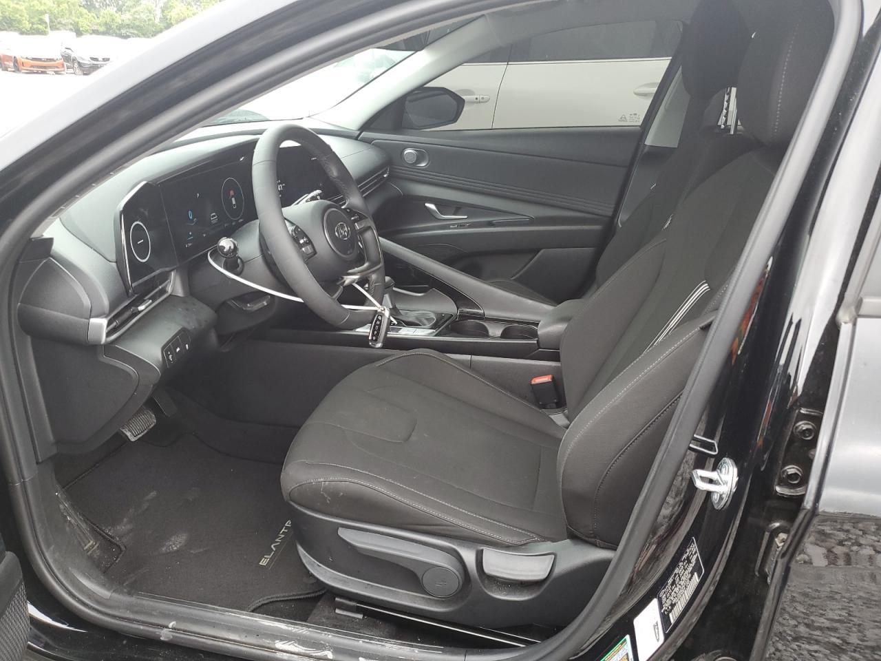 2023 Hyundai Elantra Sel - Фото 7