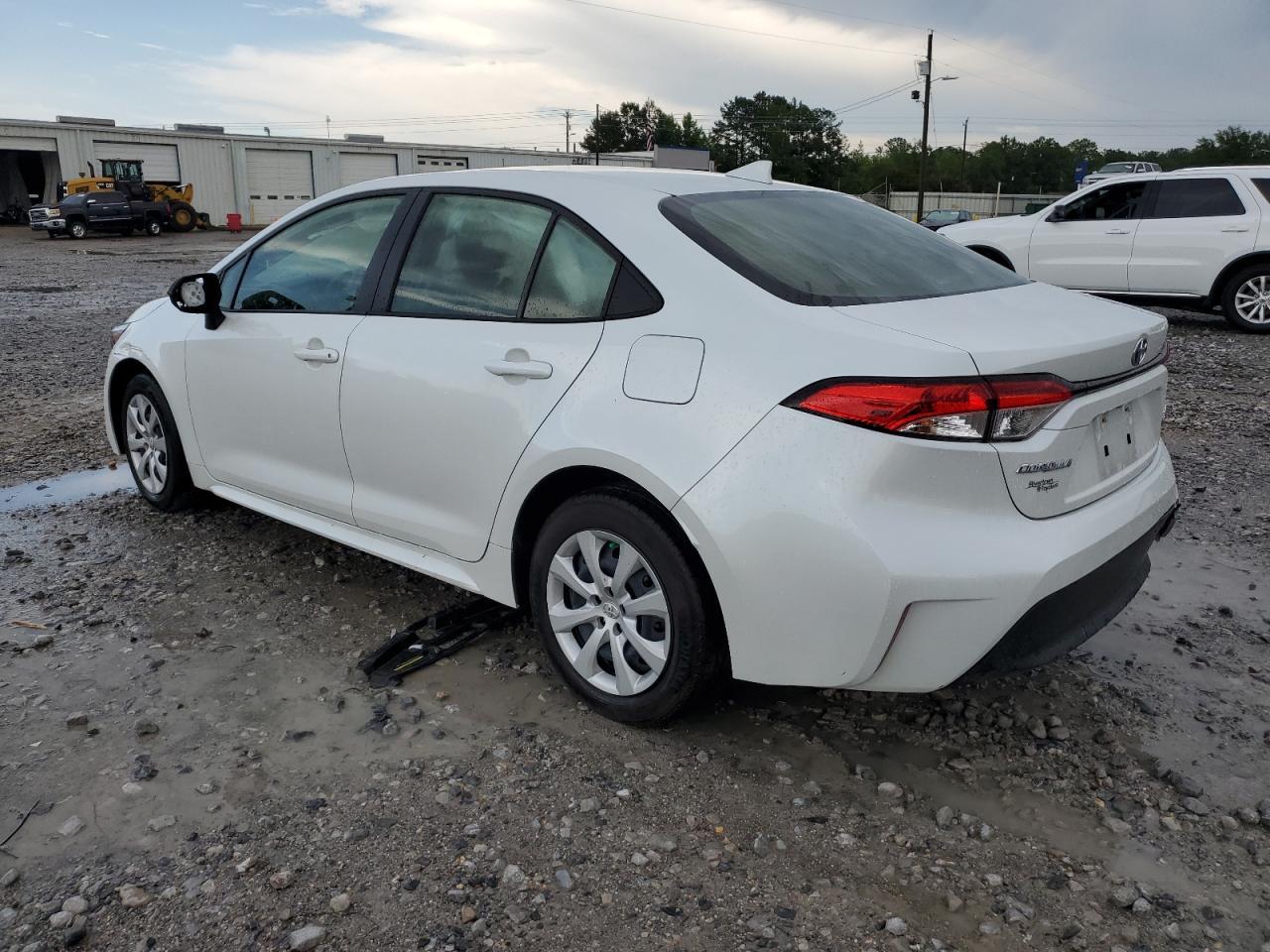 2024 Toyota Corolla Le - Фото 2