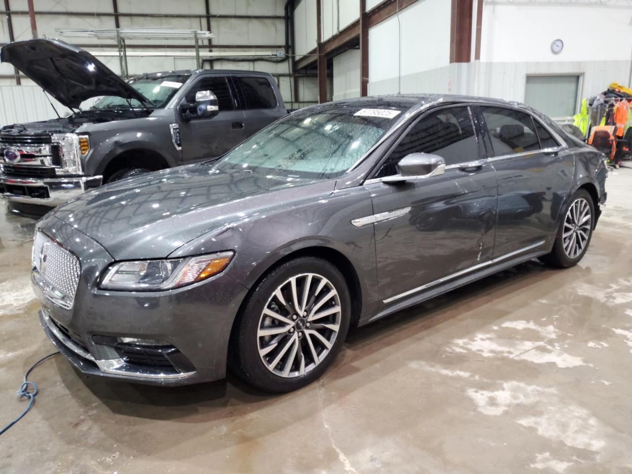 2019 Lincoln Continental Select