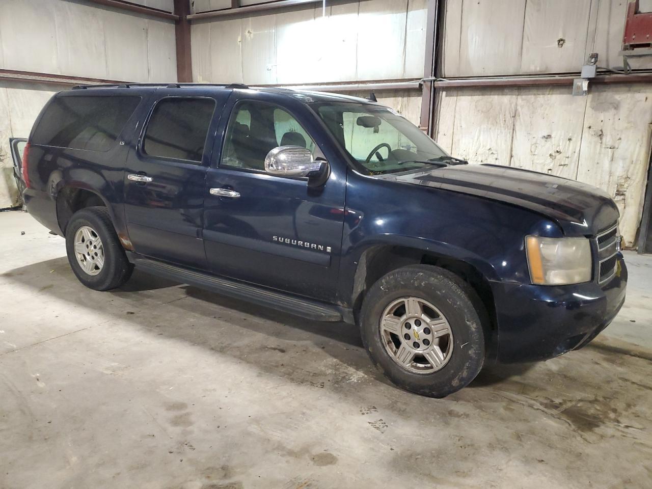 2007 Chevrolet Suburban K1500 - Фото 4