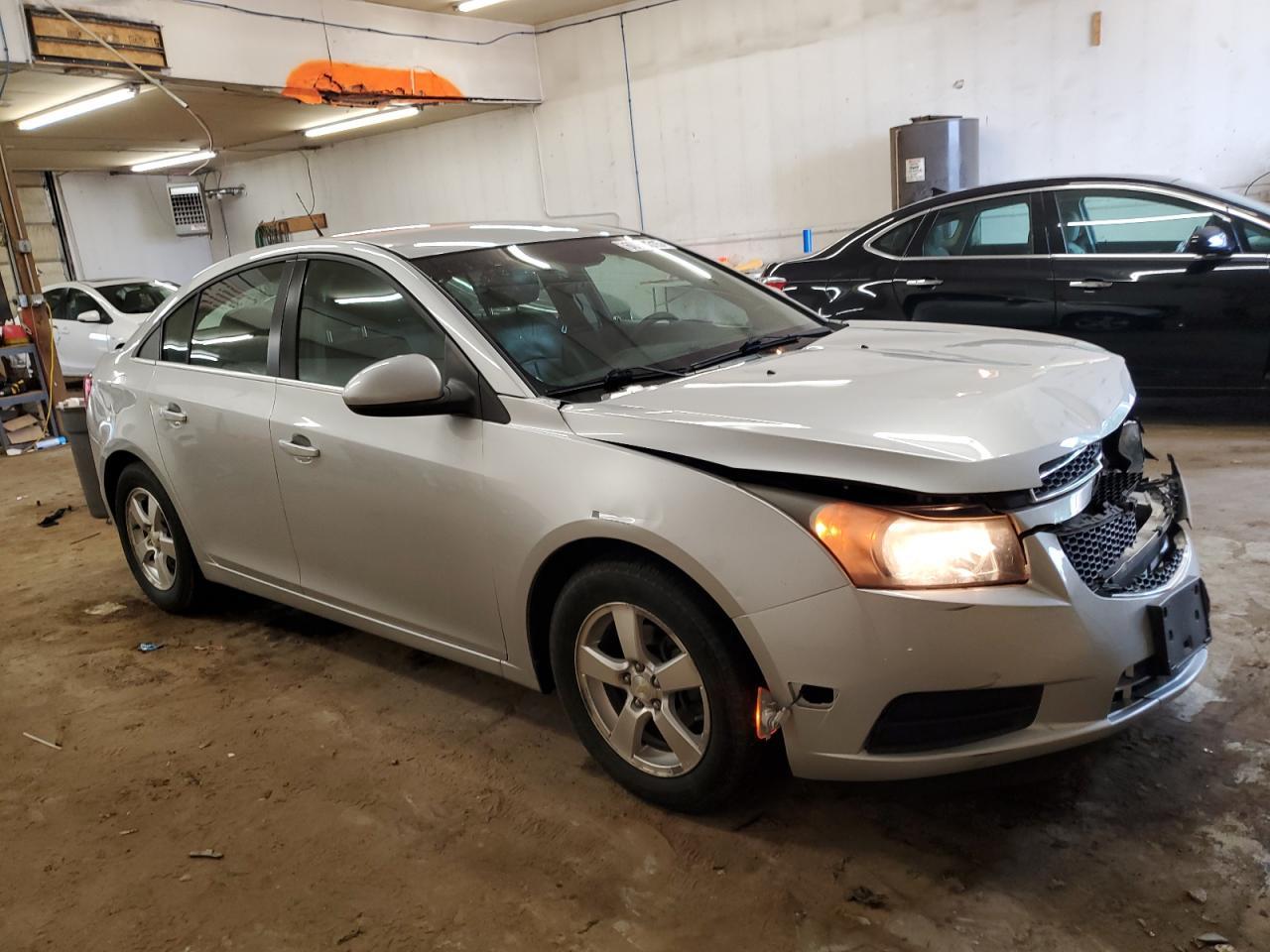 2011 Chevrolet Cruze Lt - Image 4