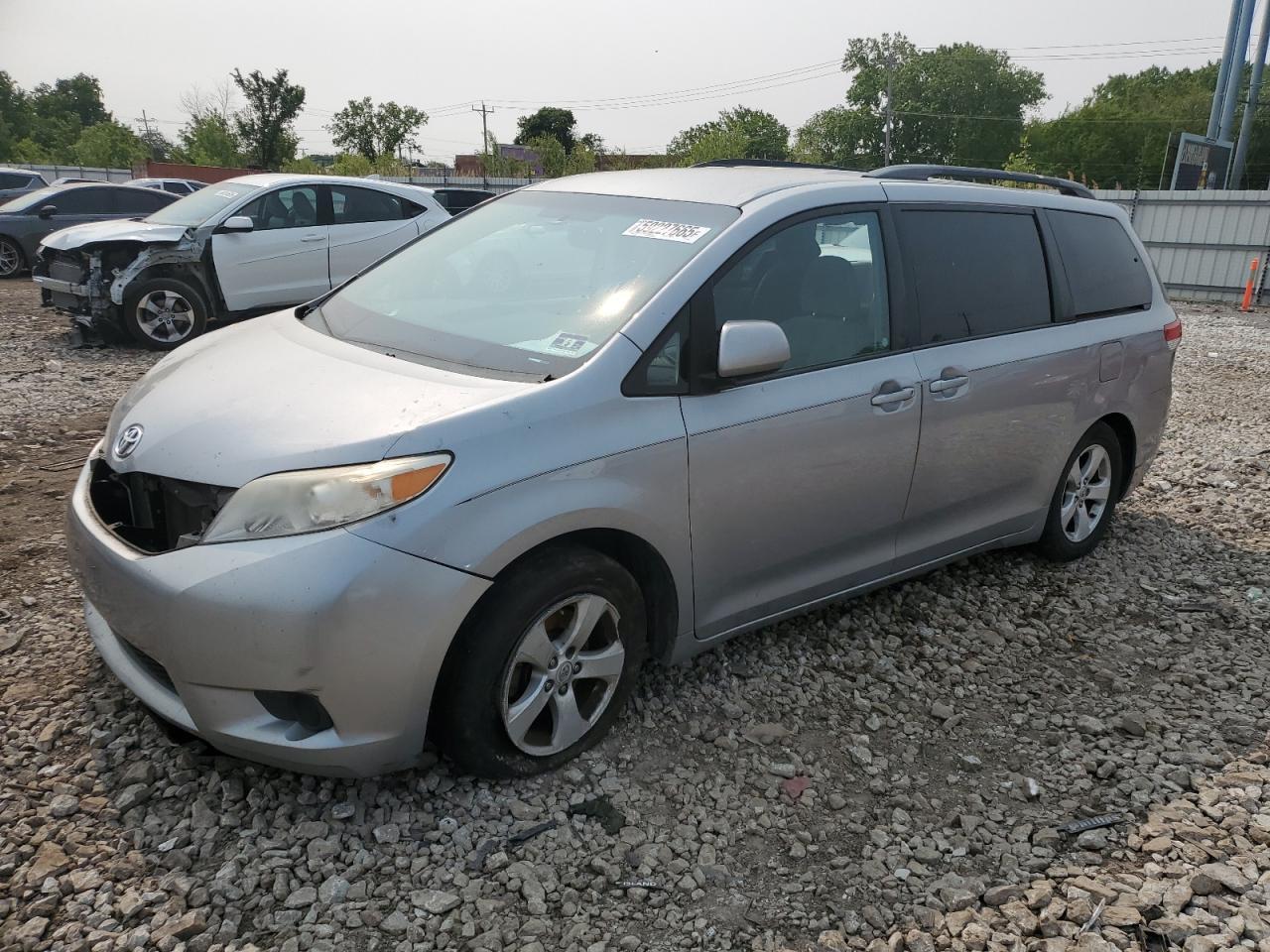 2011 Toyota Sienna Le