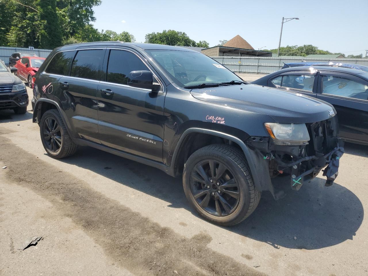 2013 Jeep Grand Cherokee Laredo - Image 4