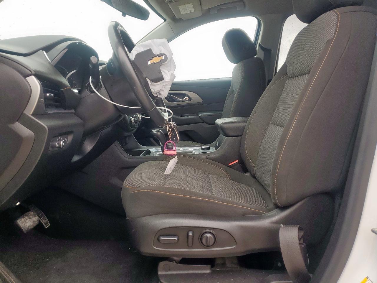 2018 Chevrolet Traverse Lt - Фото 7