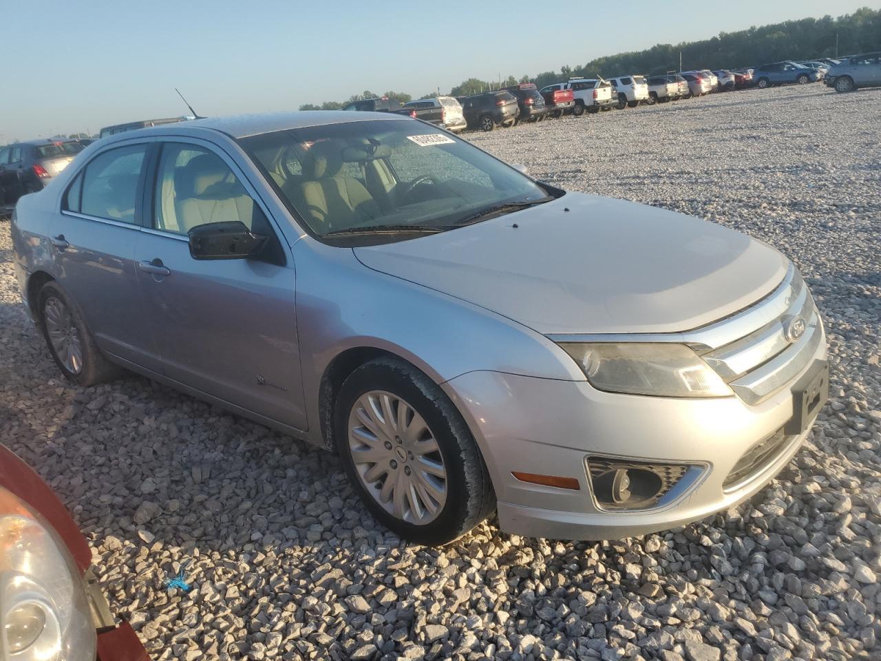 2010 Ford Fusion Hybrid - Image 4