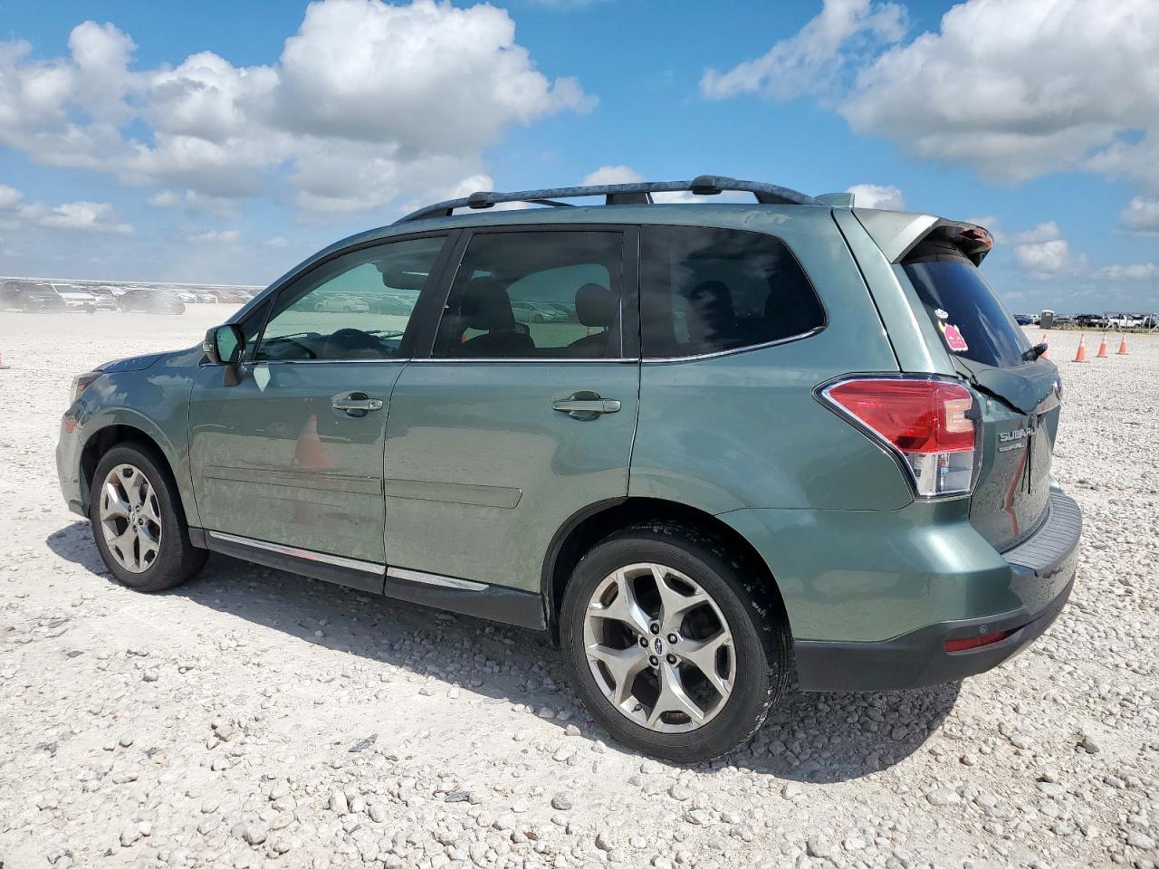 2018 Subaru Forester 2.5I Touring - Image 2