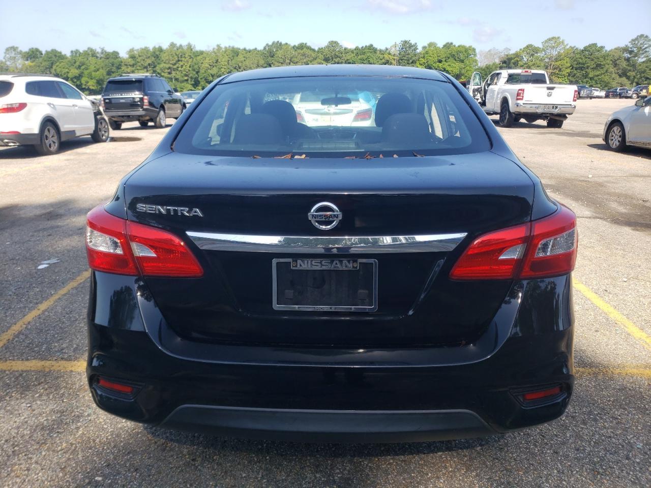 2016 Nissan Sentra S - Фото 6