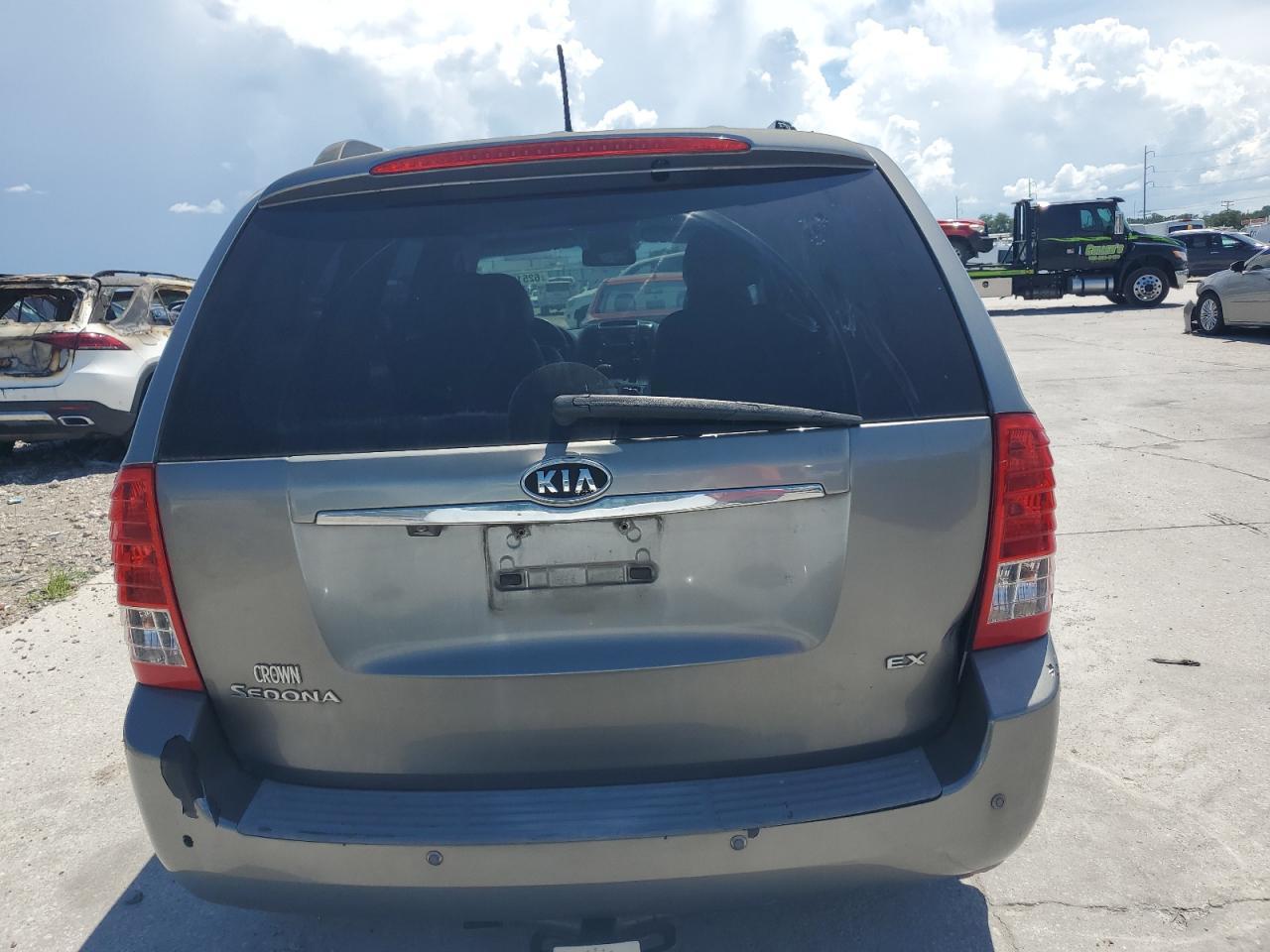2011 Kia Sedona Ex - Image 6