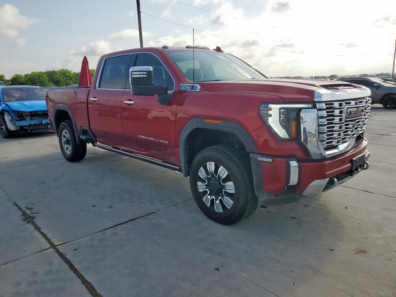 2024 GMC Sierra K2500 Denali - Фото 4