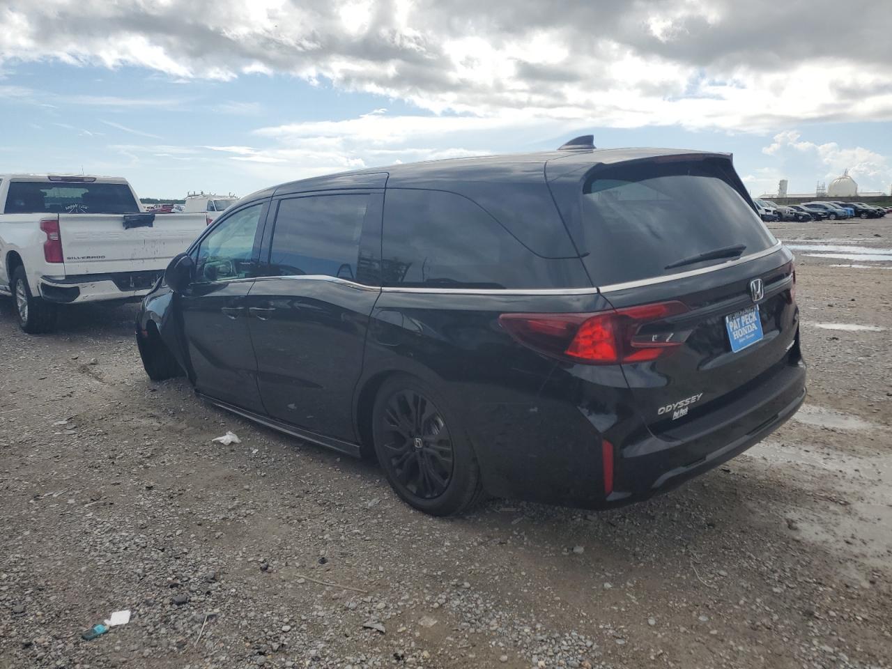 2025 Honda Odyssey Sport-L - Image 2