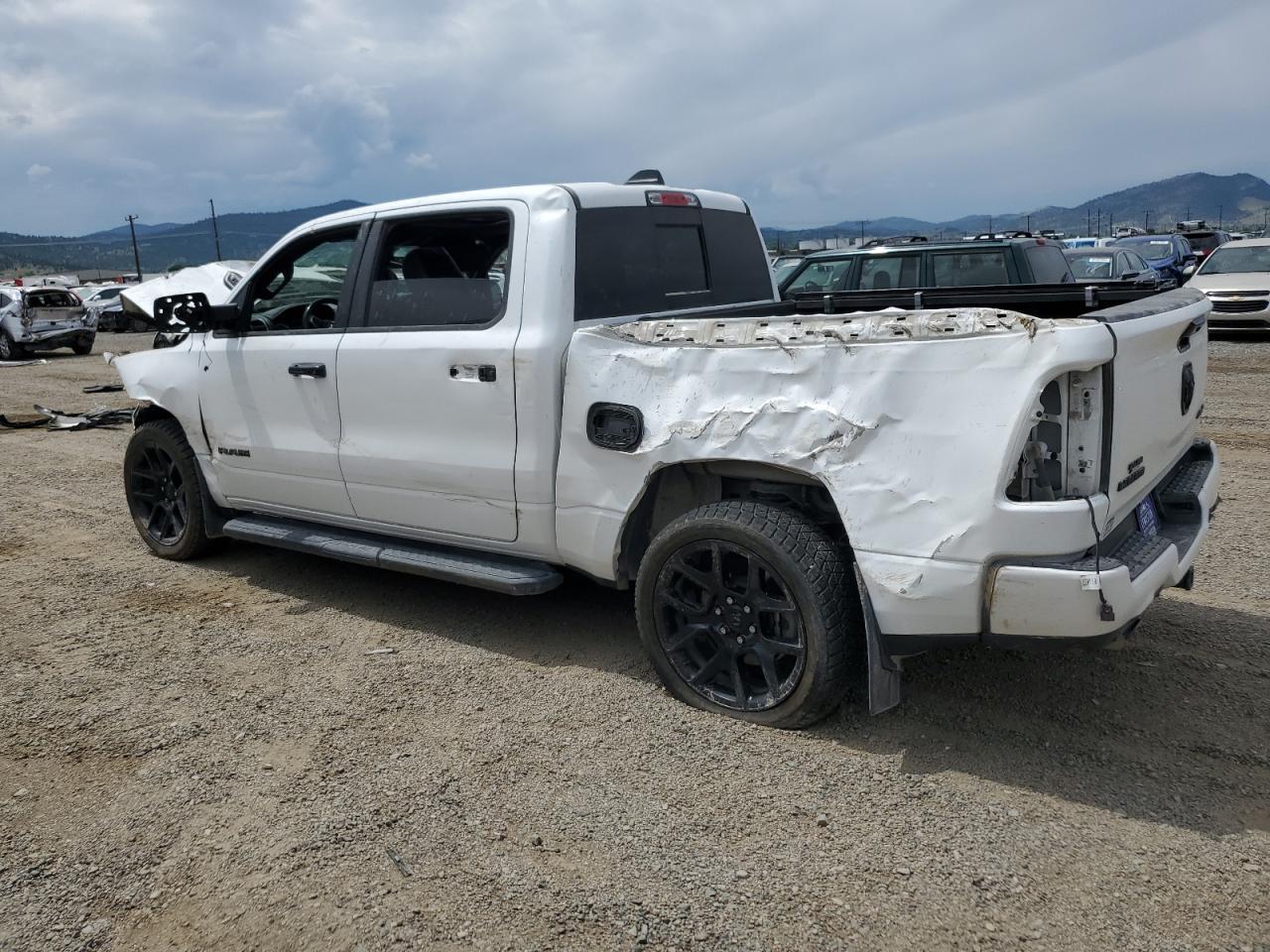 2023 Ram 1500 Laramie - Фото 2
