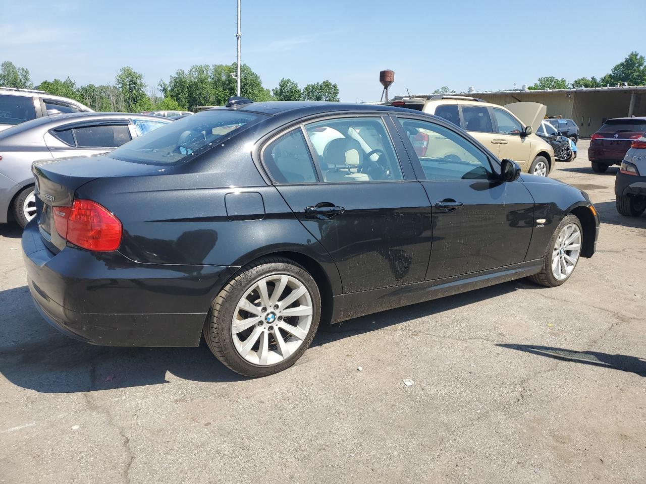 2011 BMW 328 Xi Sulev - Фото 3