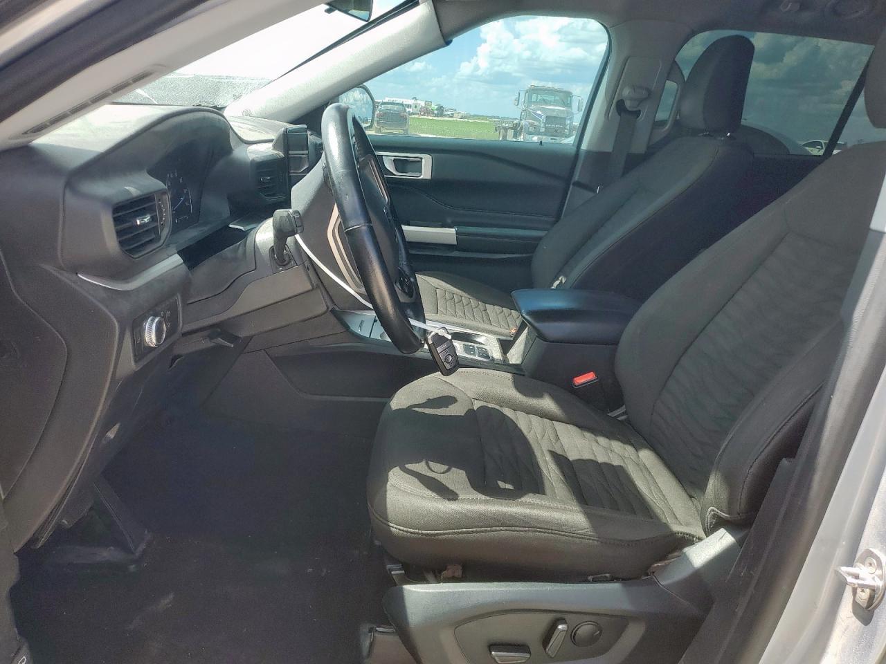 2021 Ford Explorer Xlt - Image 7