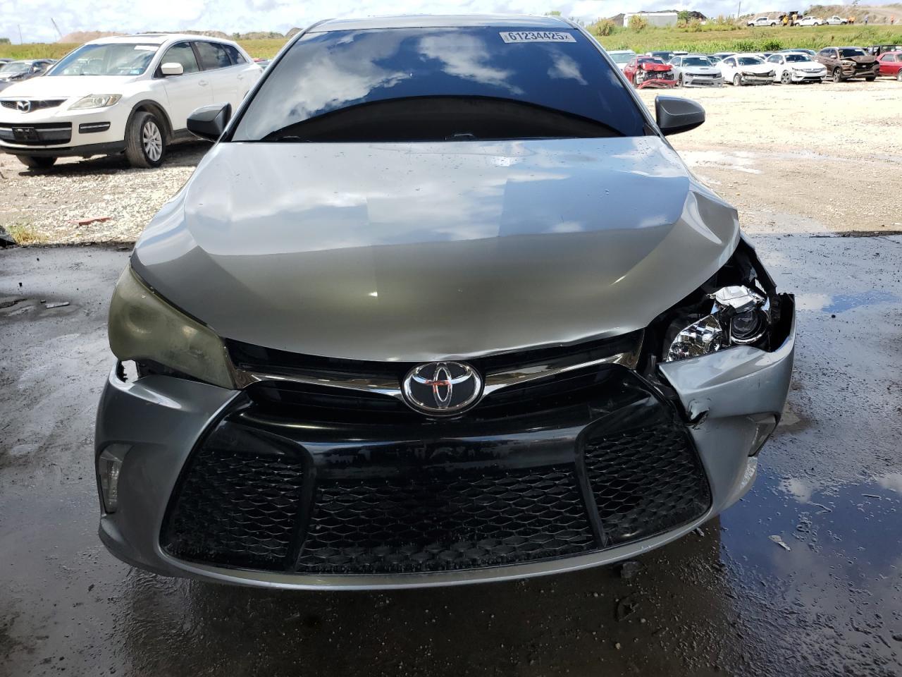 2015 Toyota Camry Le - Фото 5