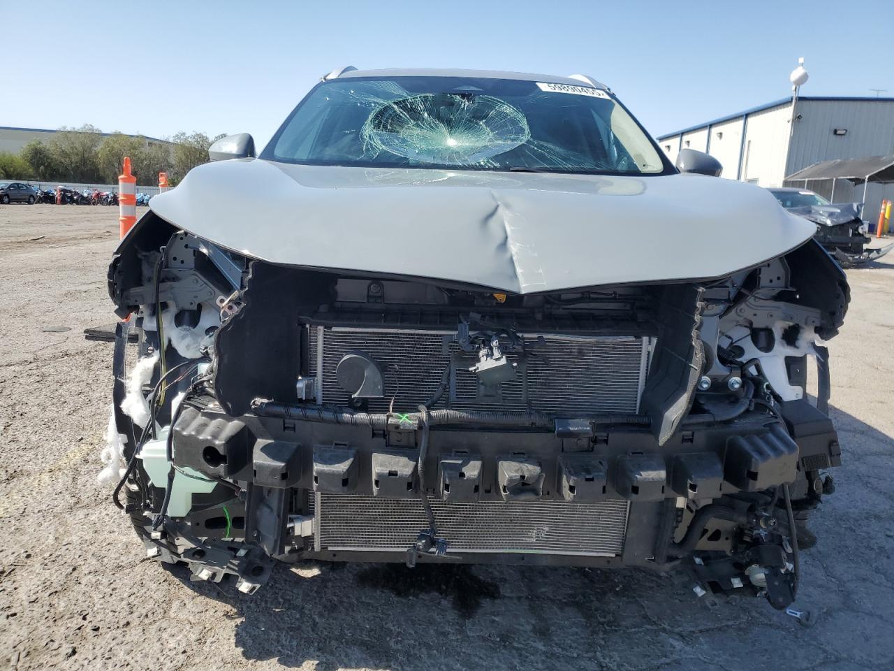 2023 Nissan Rogue Platinum - Image 5