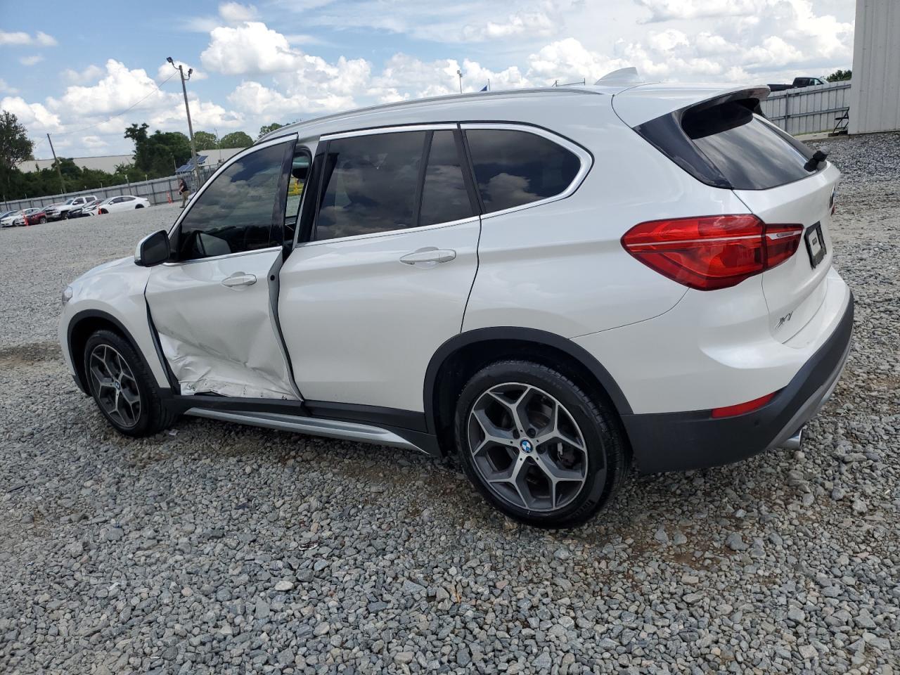 2019 BMW X1 Sdrive28I - Фото 2
