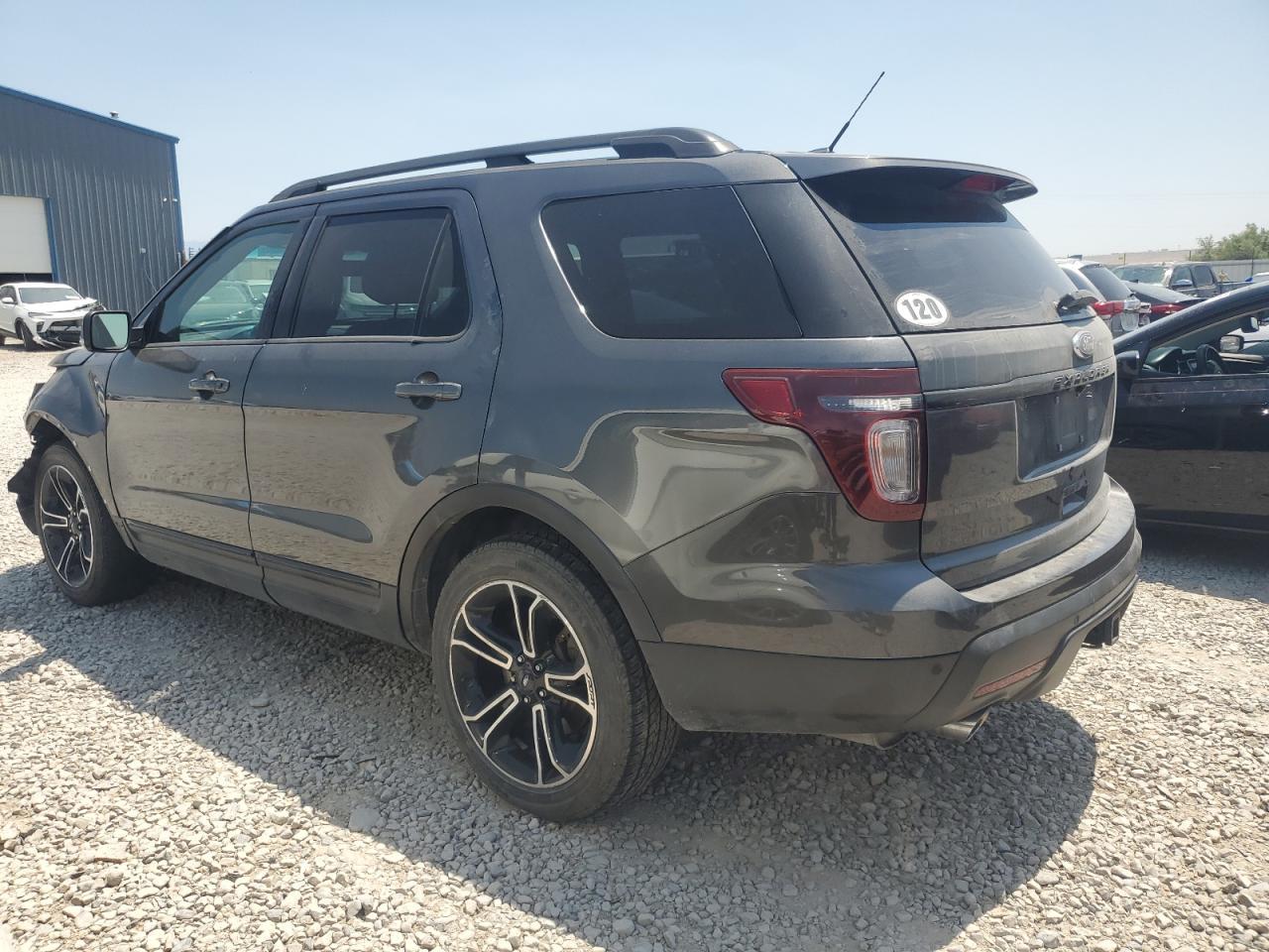 2015 Ford Explorer Sport - Фото 2