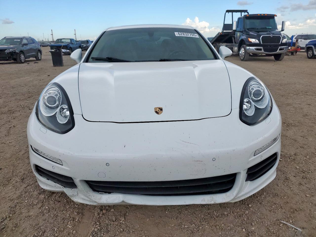 2016 Porsche Panamera 2 - Image 5