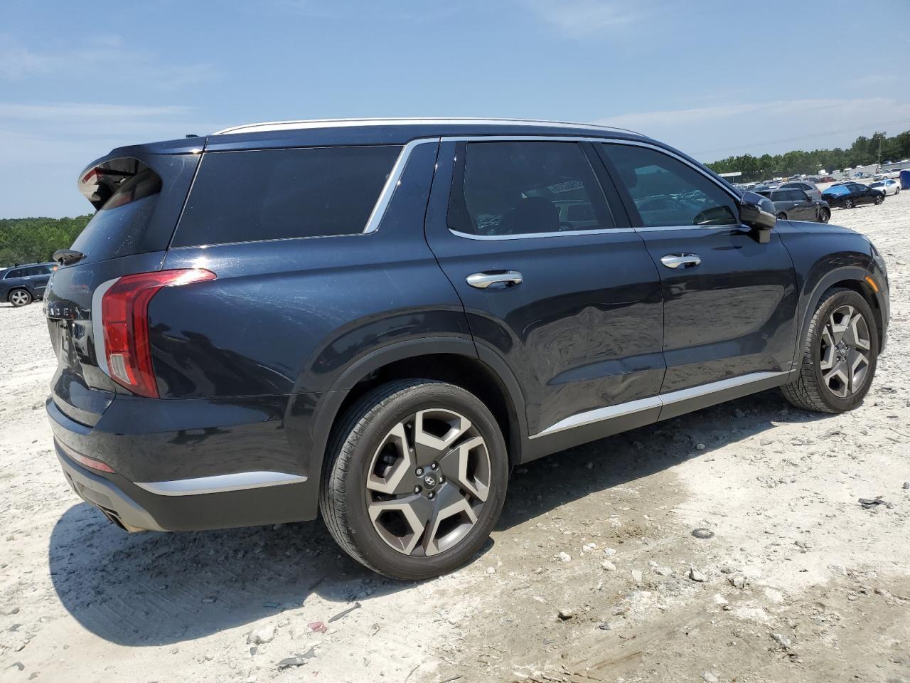 2023 Hyundai Palisade Sel Premium - Image 3