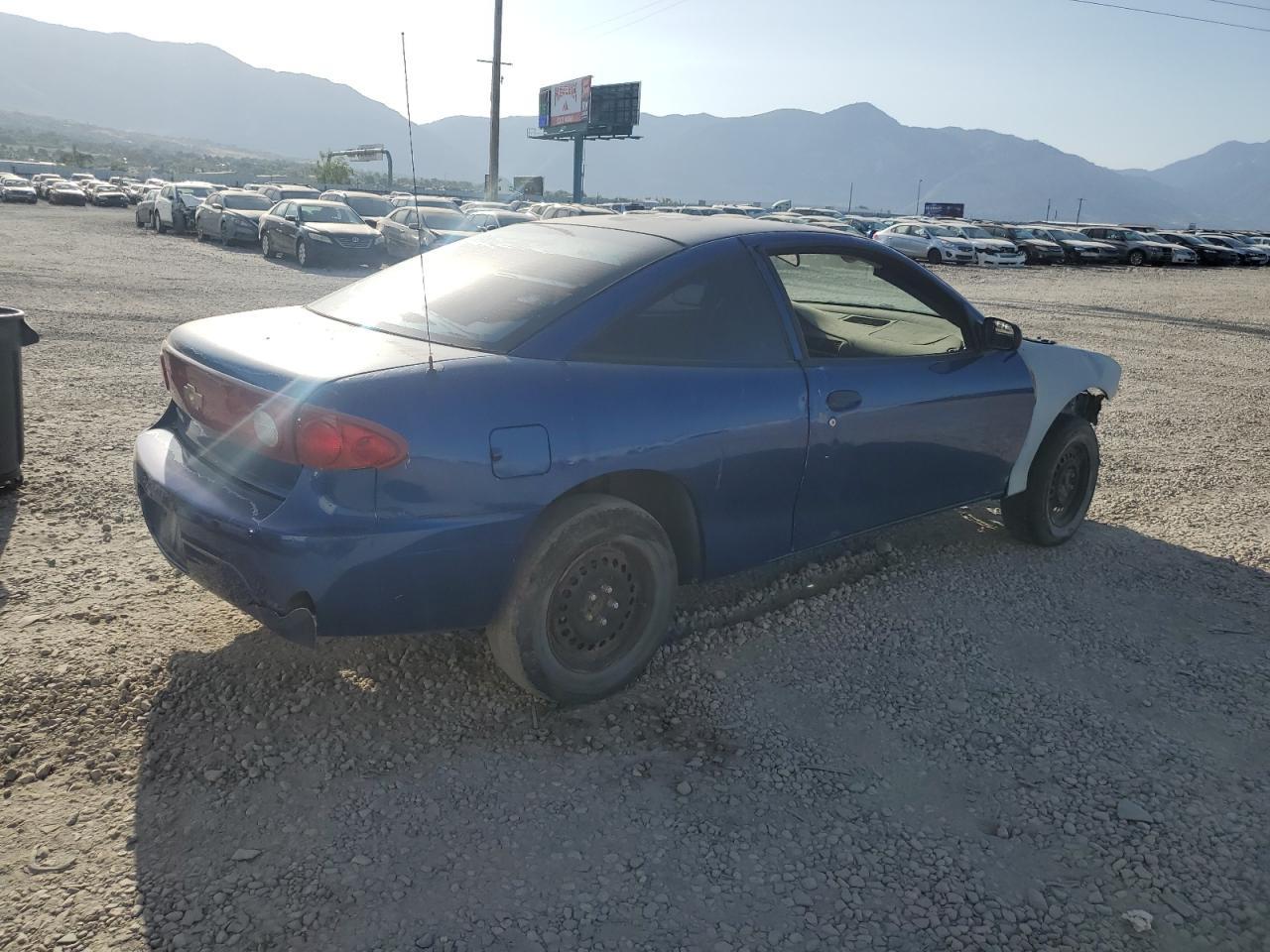 2004 Chevrolet Cavalier - Image 3