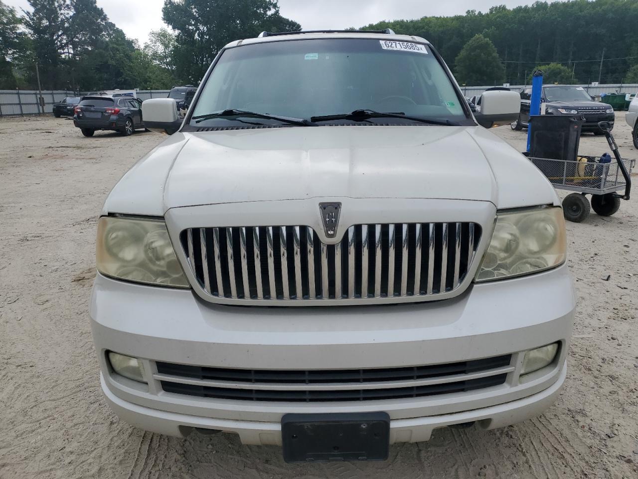 2005 Lincoln Navigator - Фото 5