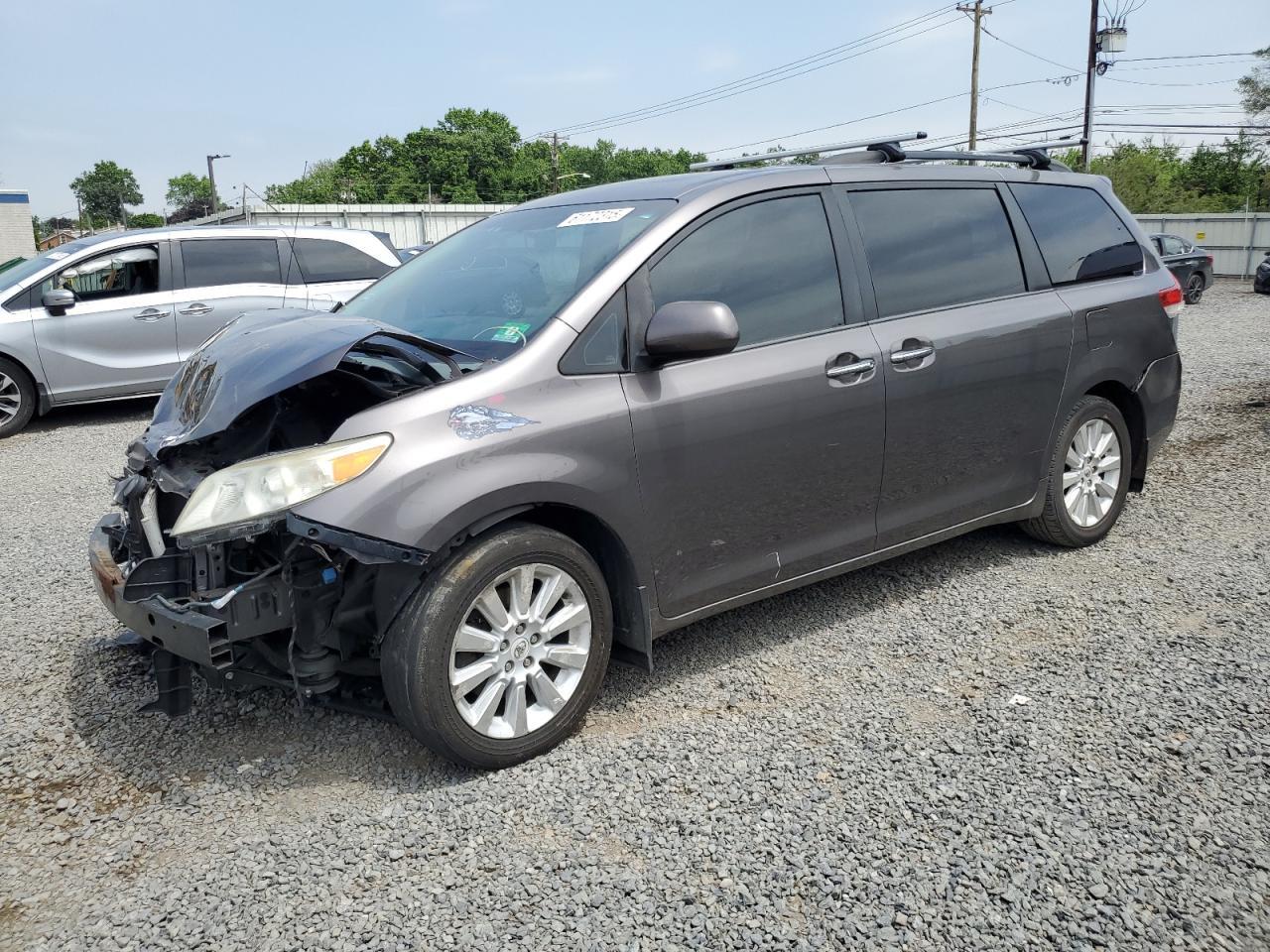 2012 Toyota Sienna Xle