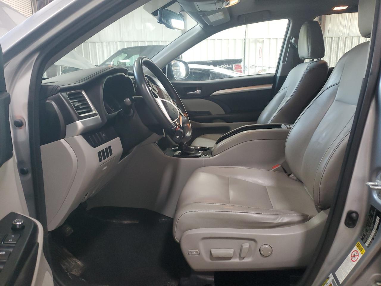 2016 Toyota Highlander Xle - Фото 7