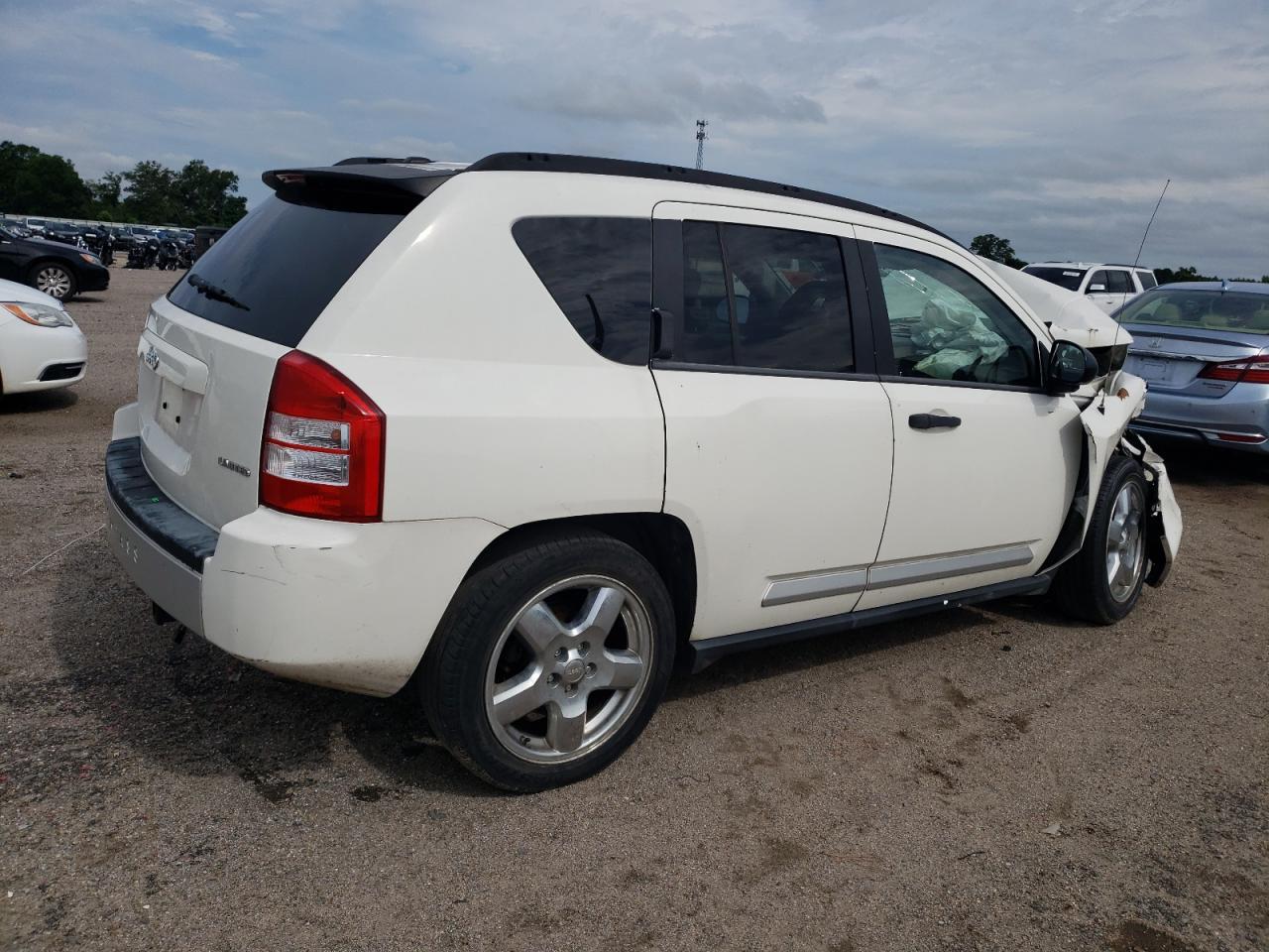2008 Jeep Compass Limited - Image 3