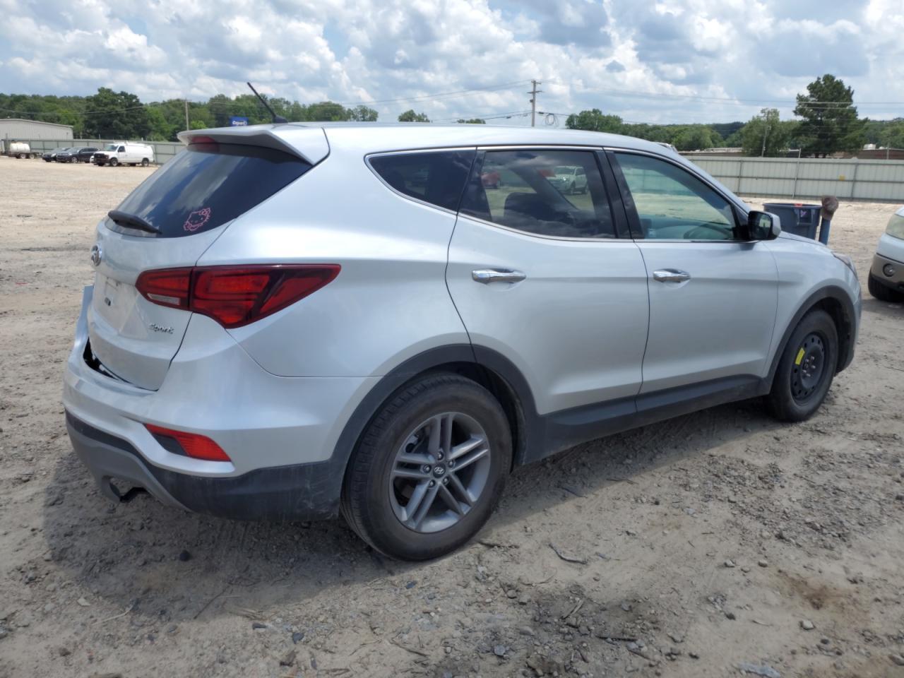 2018 Hyundai Santa Fe Sport - Image 3