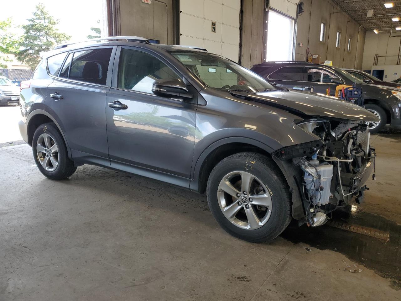 2015 Toyota Rav4 Xle - Image 4