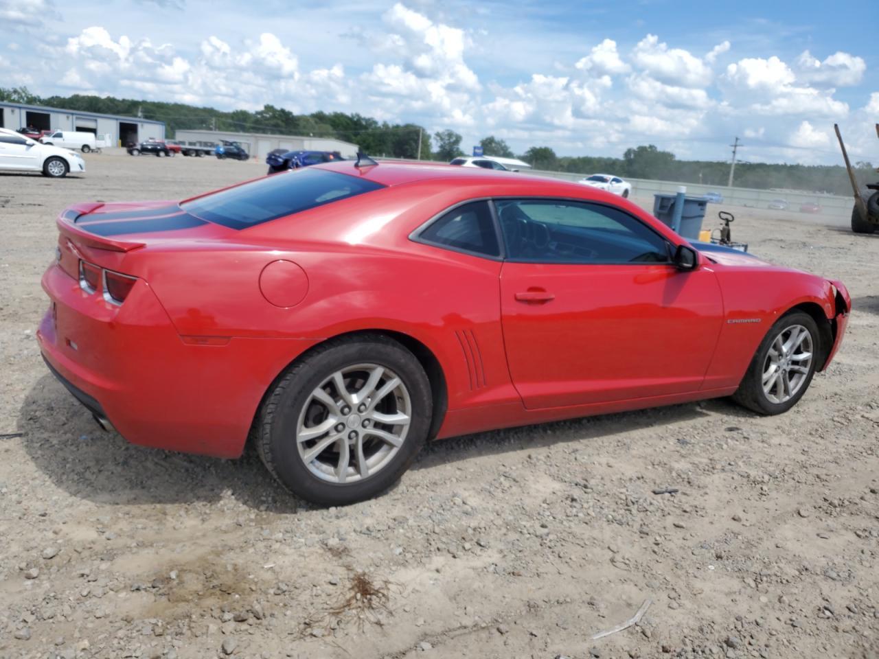 2013 Chevrolet Camaro Ls - Фото 3