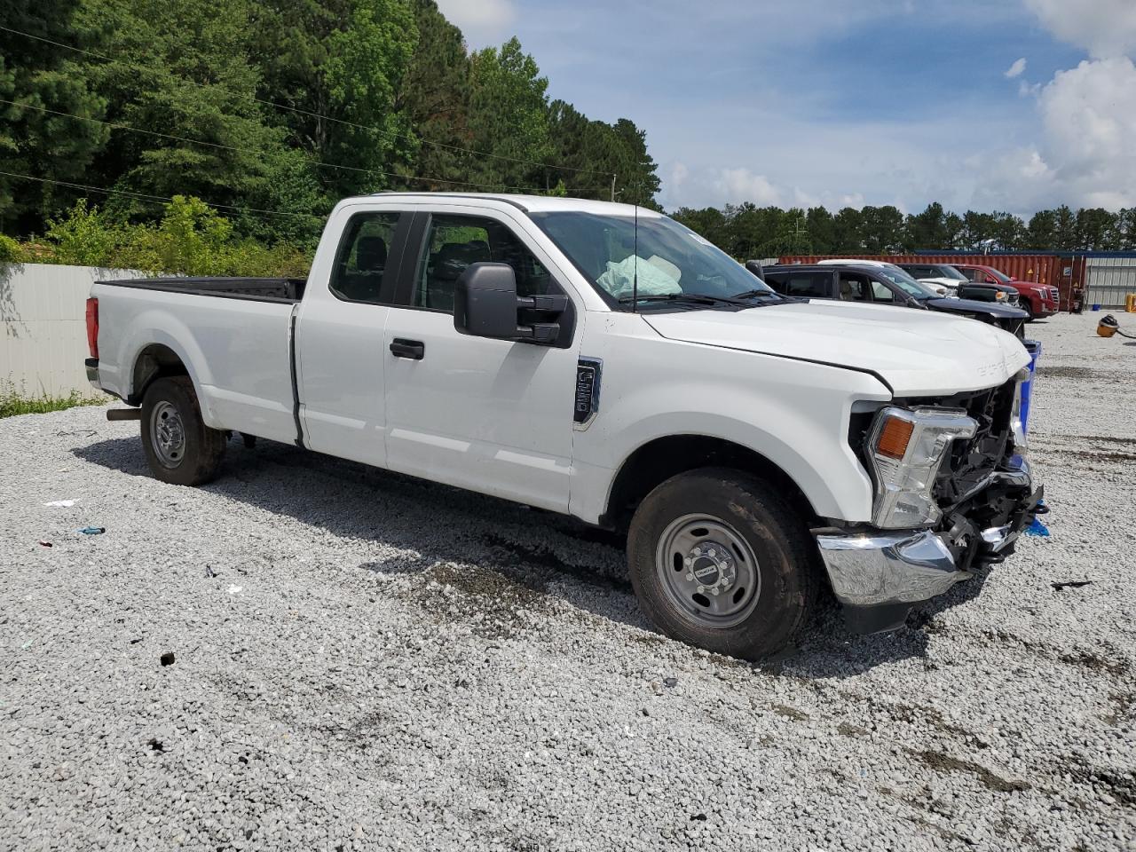 2022 Ford F250 Super Duty - Фото 4