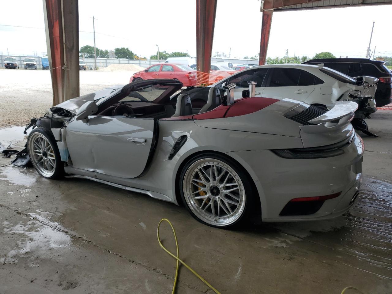 2022 Porsche 911 Turbo - Image 2