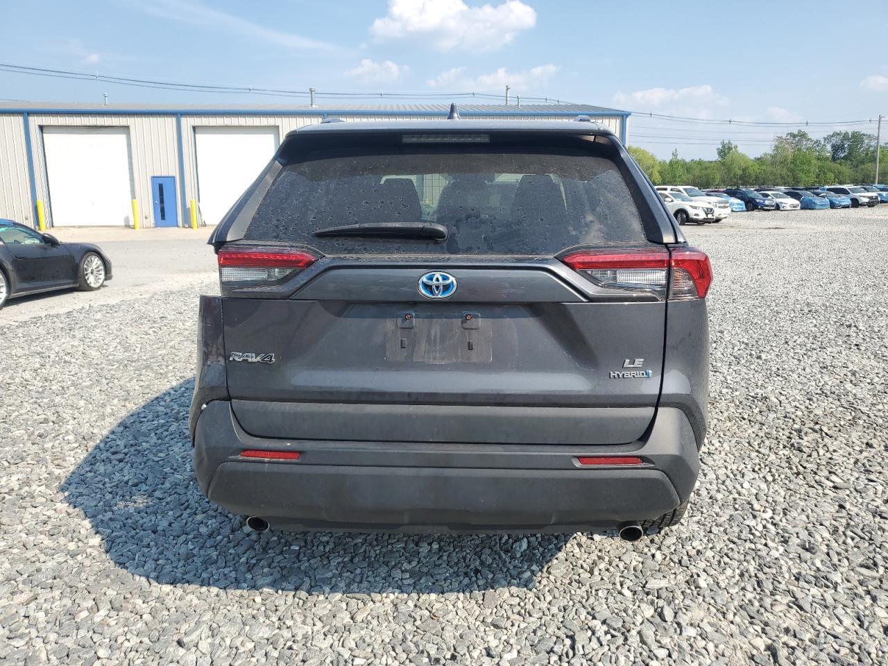 2020 Toyota Rav4 Le - Фото 6