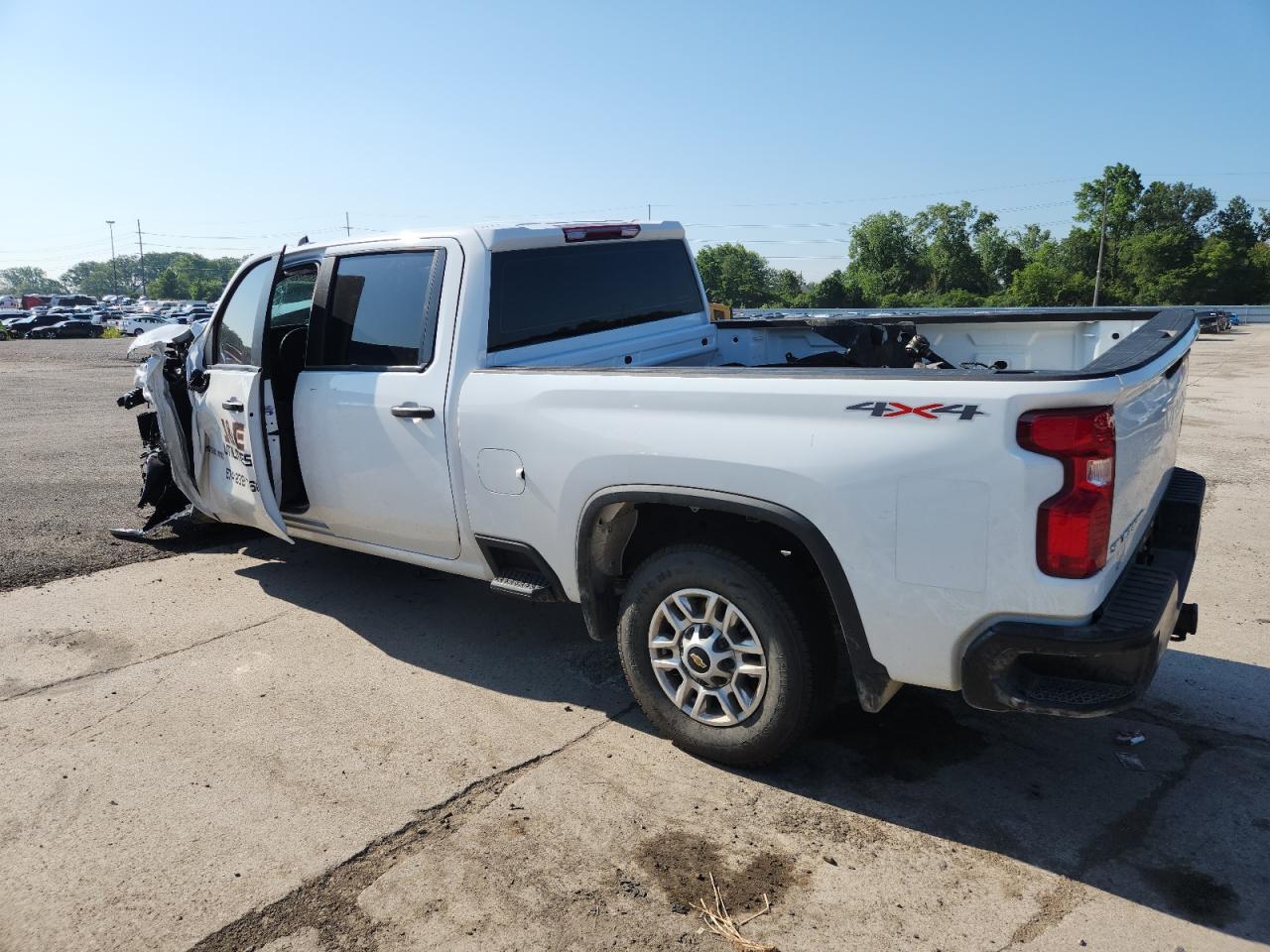 2025 Chevrolet Silverado K2500 Heavy Duty - Фото 2