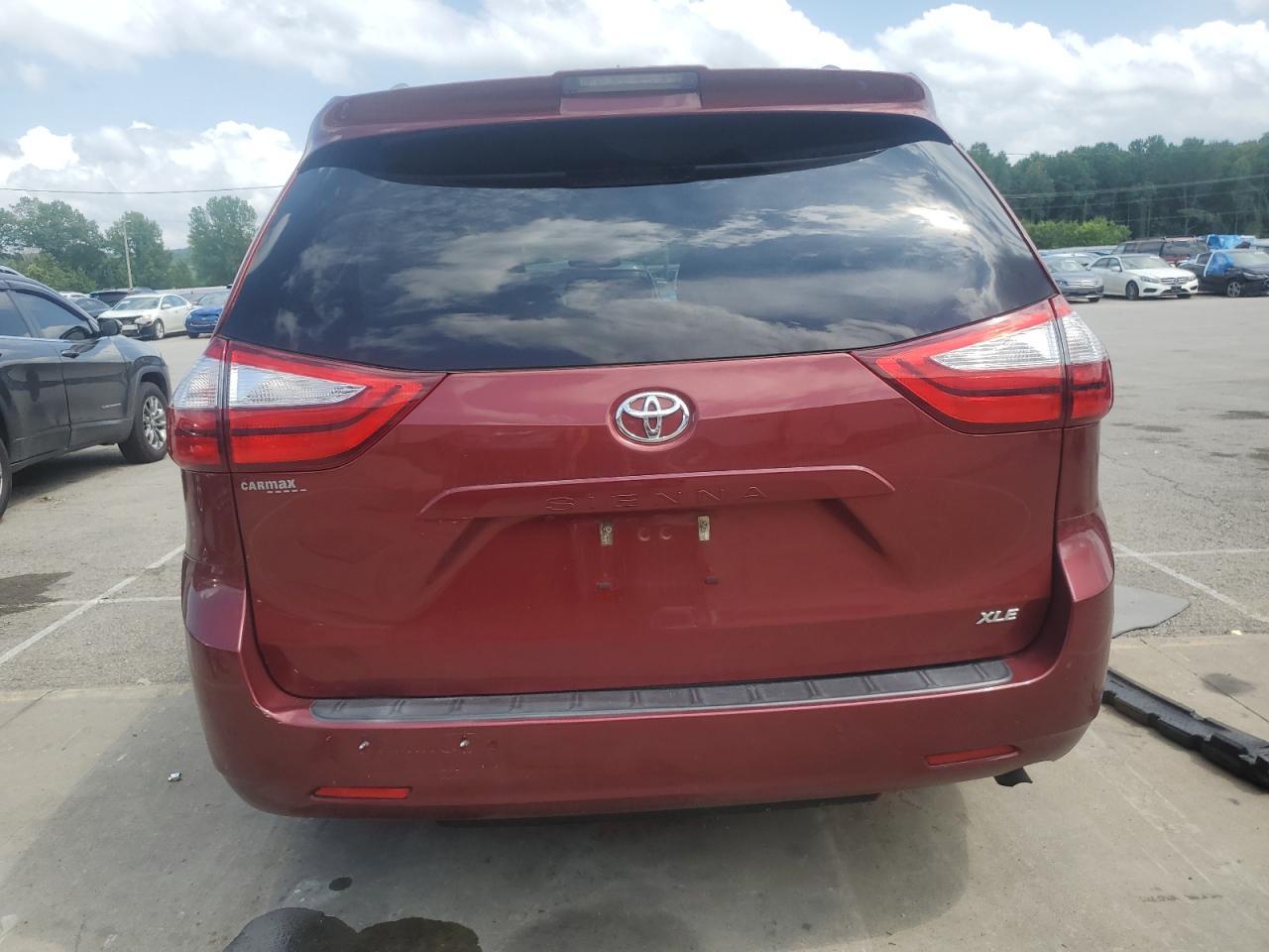 2018 Toyota Sienna Xle - Фото 6