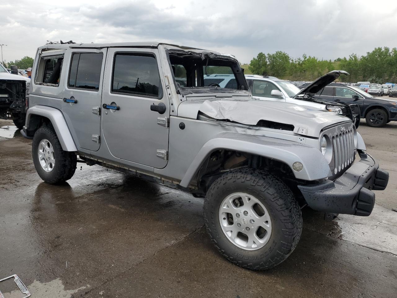 2013 Jeep Wrangler Unlimited Sahara - Фото 4