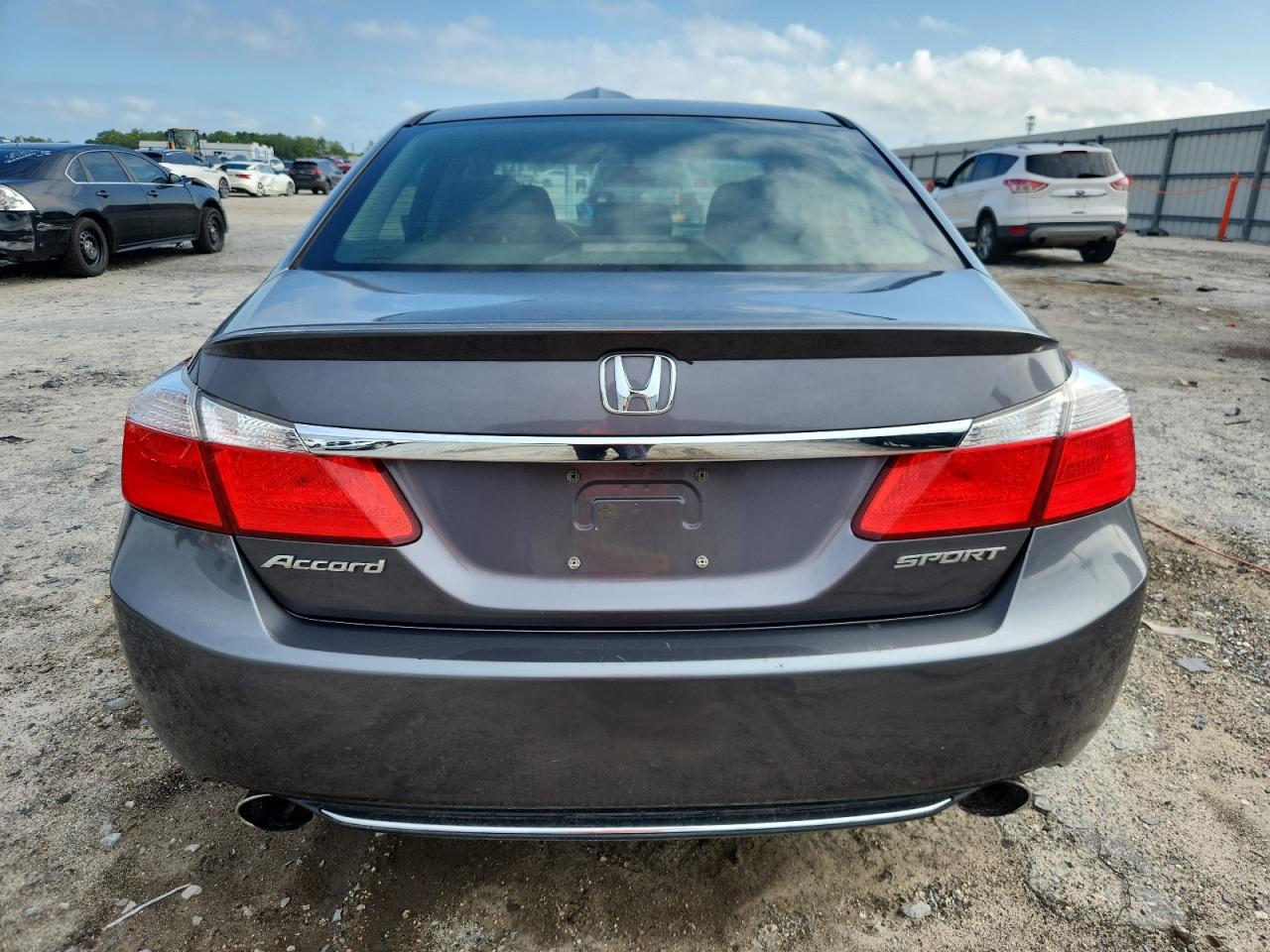 2013 Honda Accord Sport - Image 6