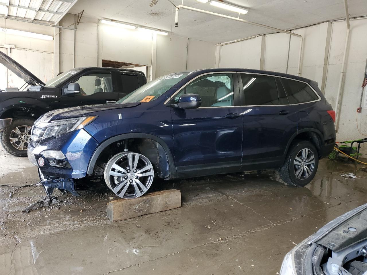 2016 Honda Pilot Exln