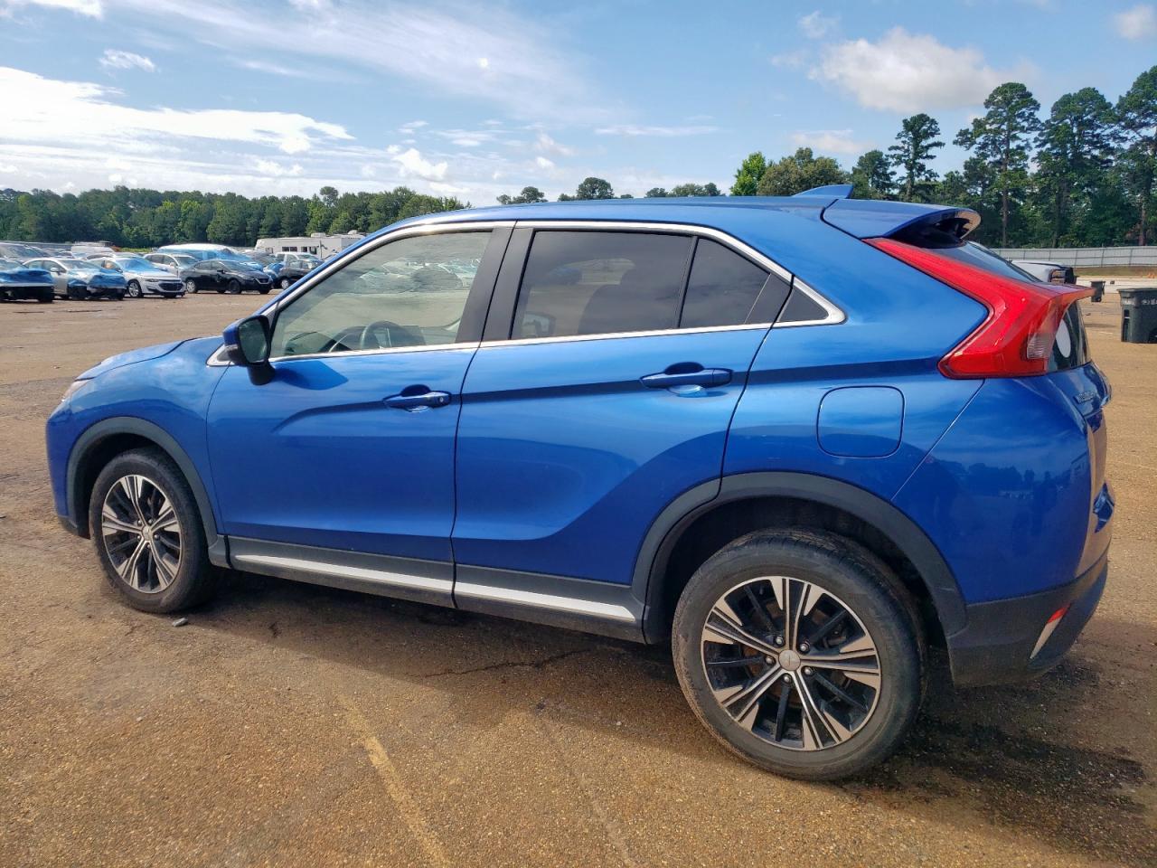 2018 Mitsubishi Eclipse Cross Se - Фото 2