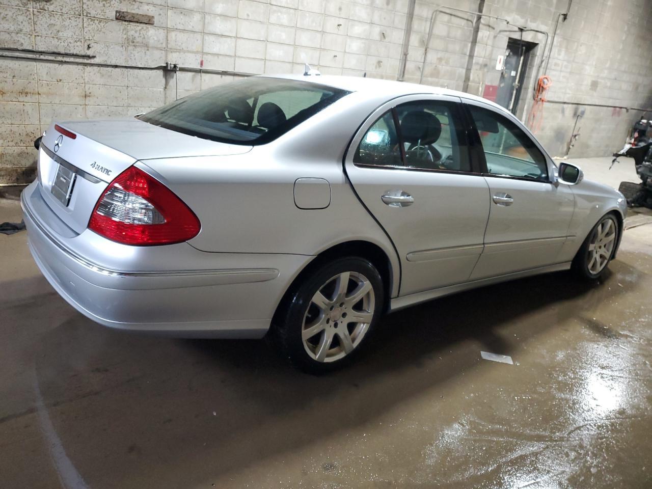 2008 Mercedes-Benz E 350 4Matic - Фото 3