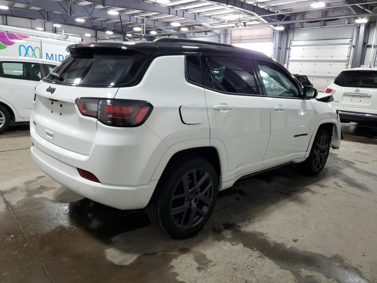 2025 Jeep Compass Limited - Image 3