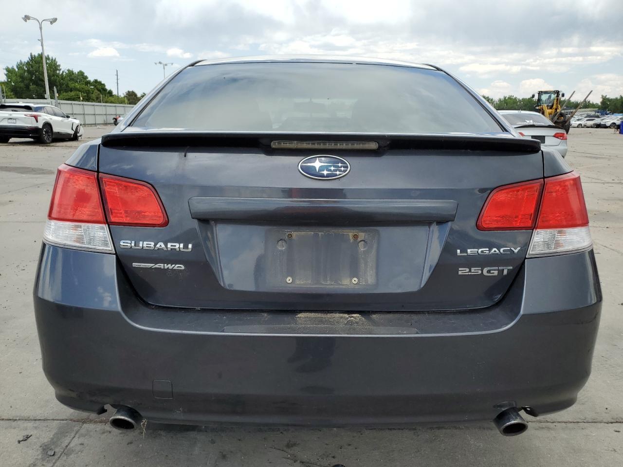 2010 Subaru Legacy 2.5Gt Premium - Image 6