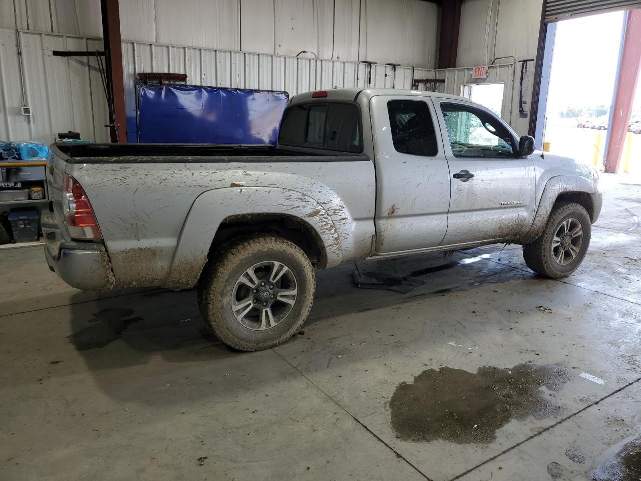 2009 Toyota Tacoma Access Cab - Image 3