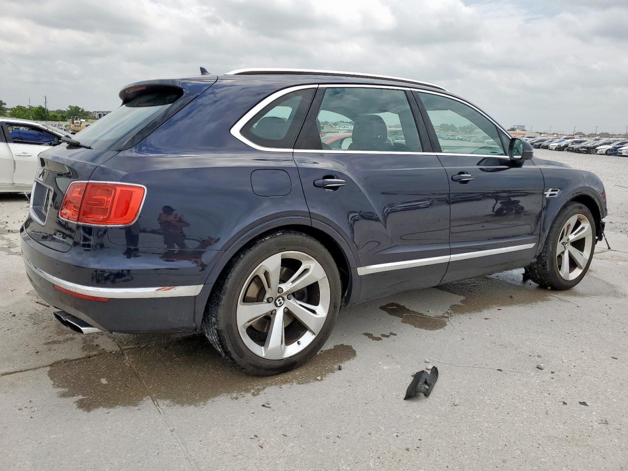 2019 Bentley Bentayga - Фото 3
