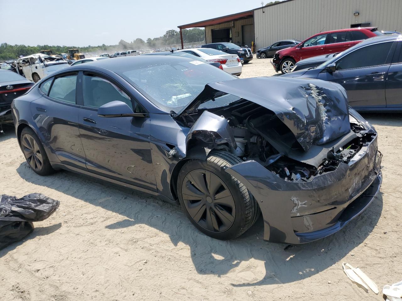 2022 Tesla Model S - Фото 4
