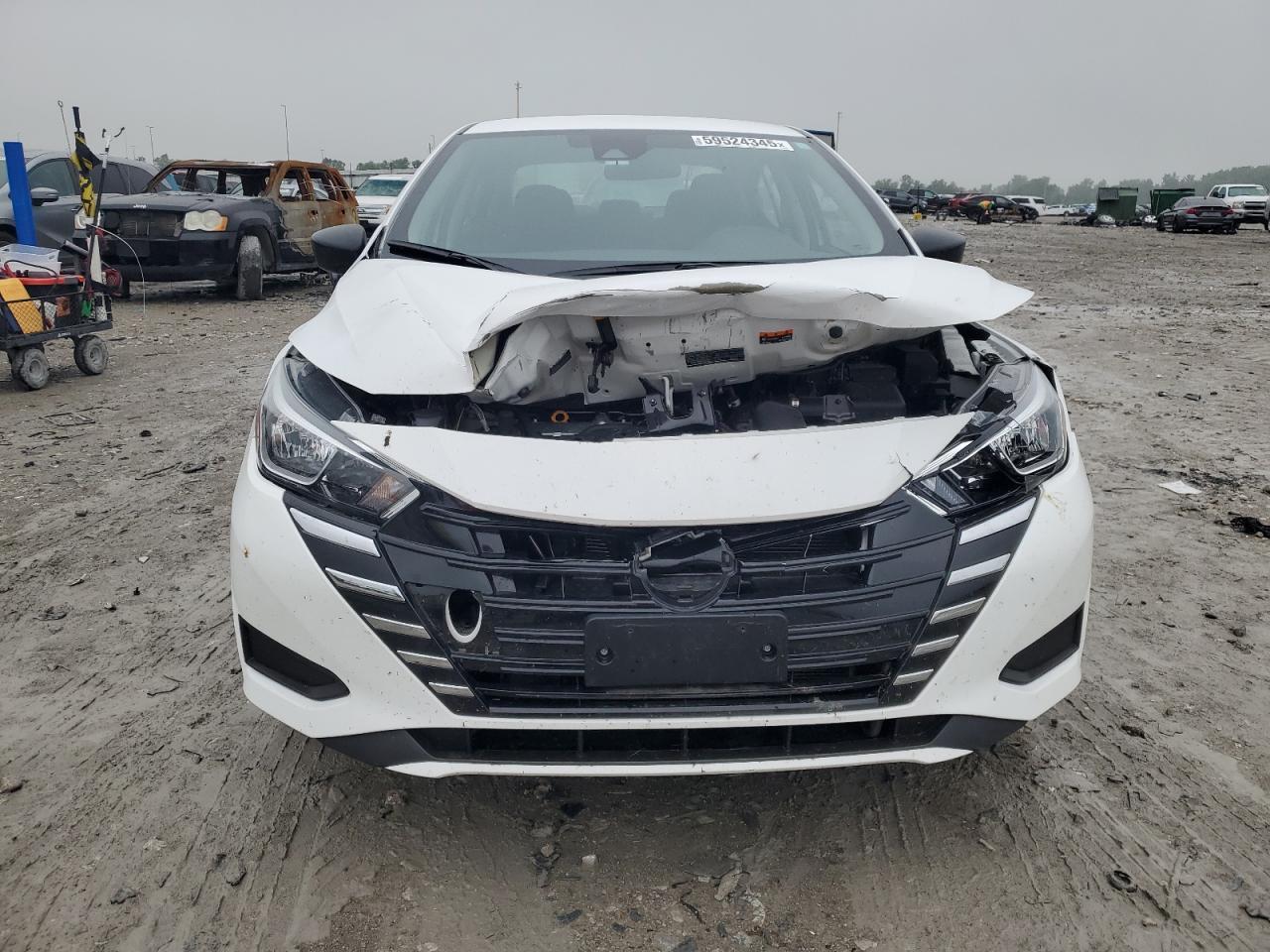 2024 Nissan Versa S - Image 5